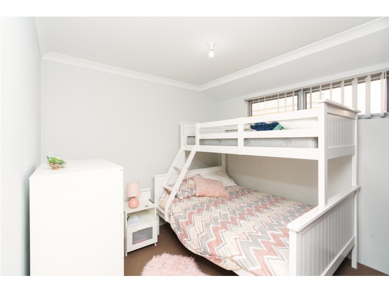 18 Brookdale Way, Meadow Springs WA 6210