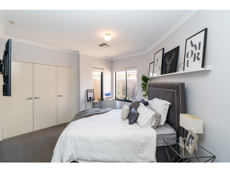 6 Kalangedy Drive, Riverton WA 6148