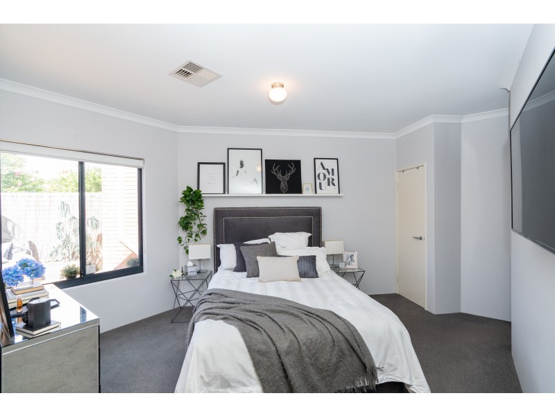 6 Kalangedy Drive, Riverton WA 6148