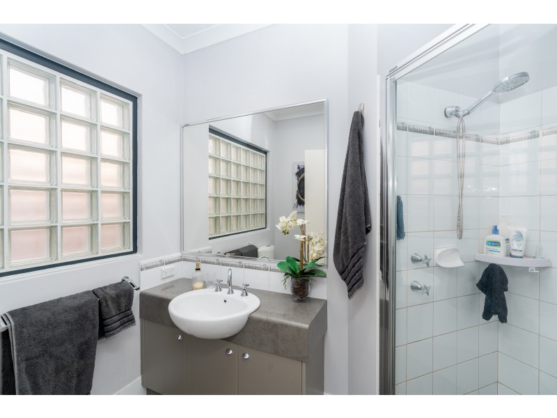 6 Kalangedy Drive, Riverton WA 6148