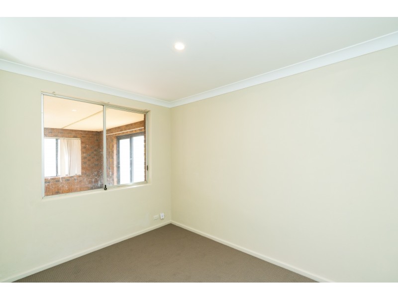 6 Netley Place, Armadale WA 6112