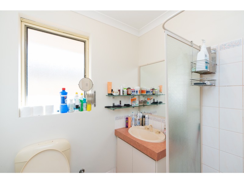 4 Shoalhaven Place, Waikiki WA 6169