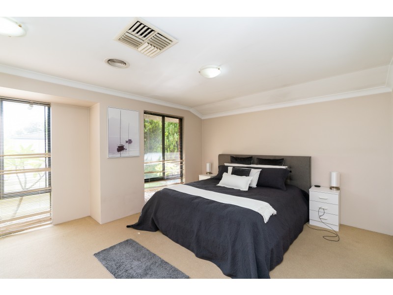 31 Kingia Way, Canning Vale WA 6155