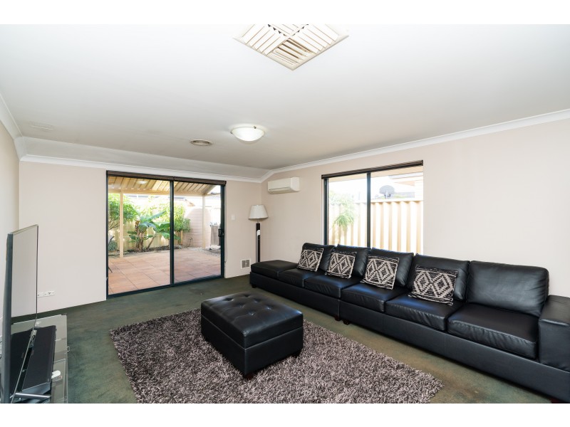 31 Kingia Way, Canning Vale WA 6155