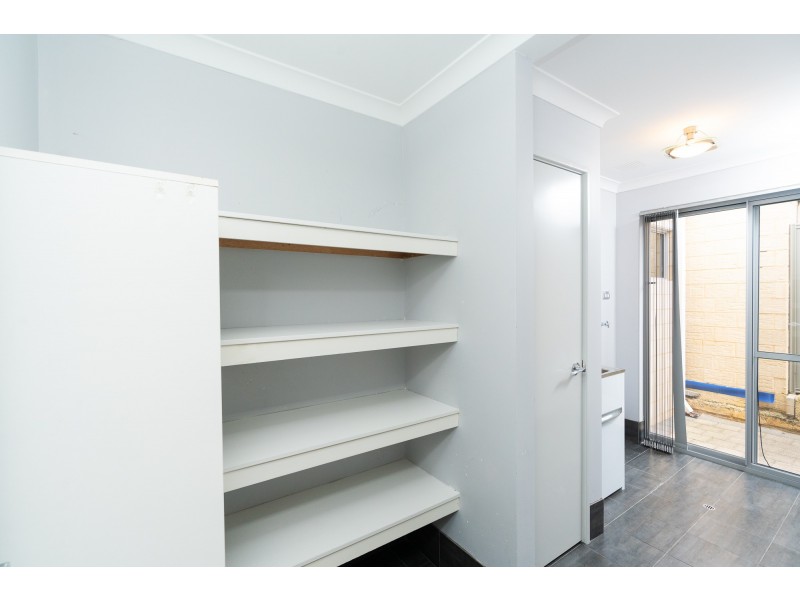 27 Kinsella Avenue, Byford WA 6122