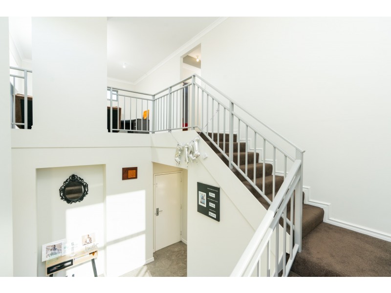 12 Tipperary Bend, Canning Vale WA 6155