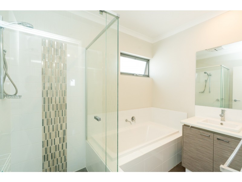 12 Tipperary Bend, Canning Vale WA 6155