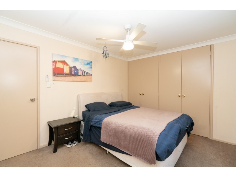 13 Cressida Way, Camillo WA 6111