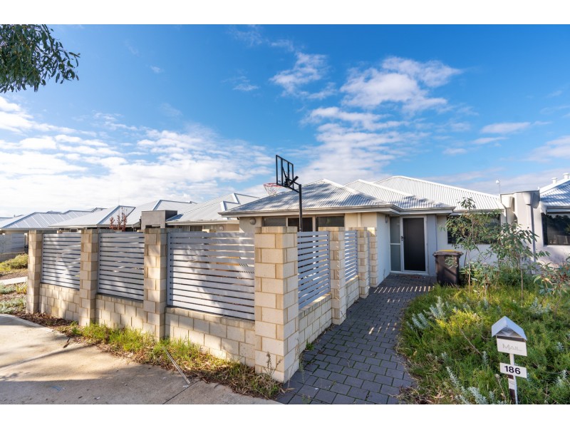 186 Balfour Street, Huntingdale WA 6110