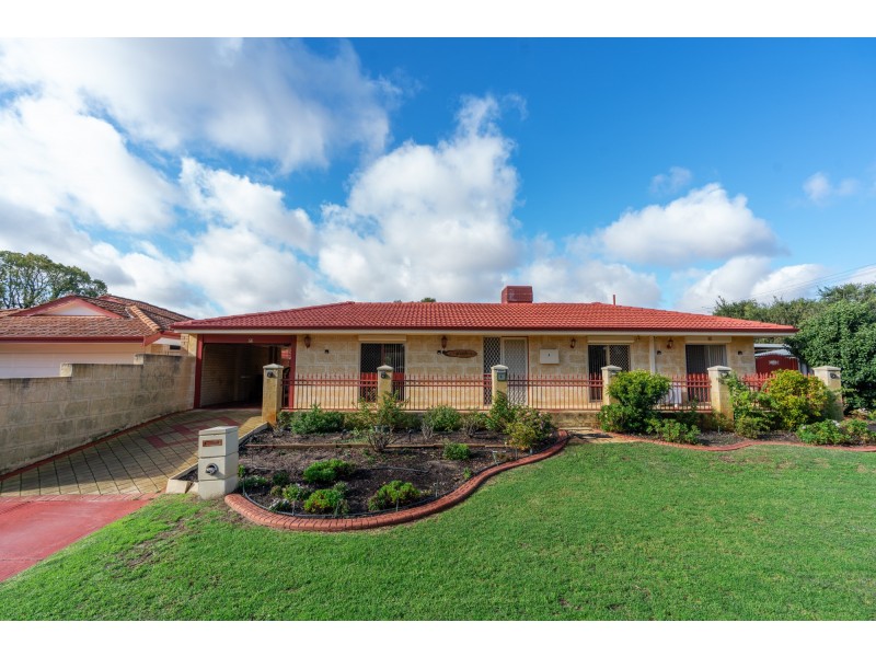 4 Kalangedy Drive, Riverton WA 6148