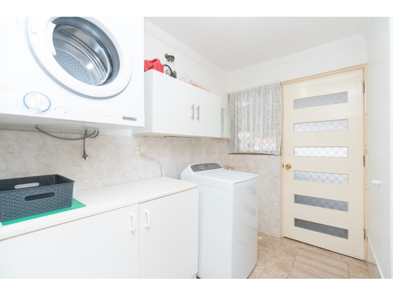 4 Kalangedy Drive, Riverton WA 6148