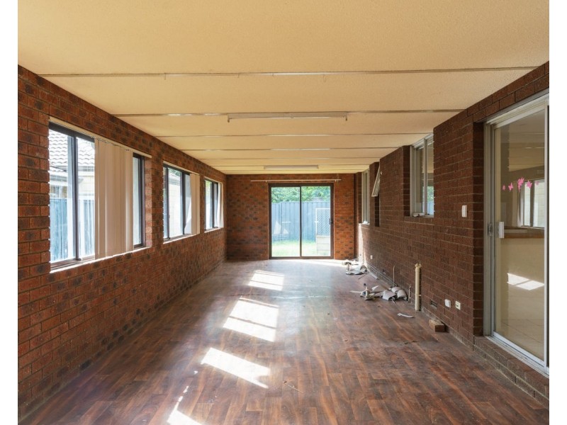 6 Netley Place, Armadale WA 6112