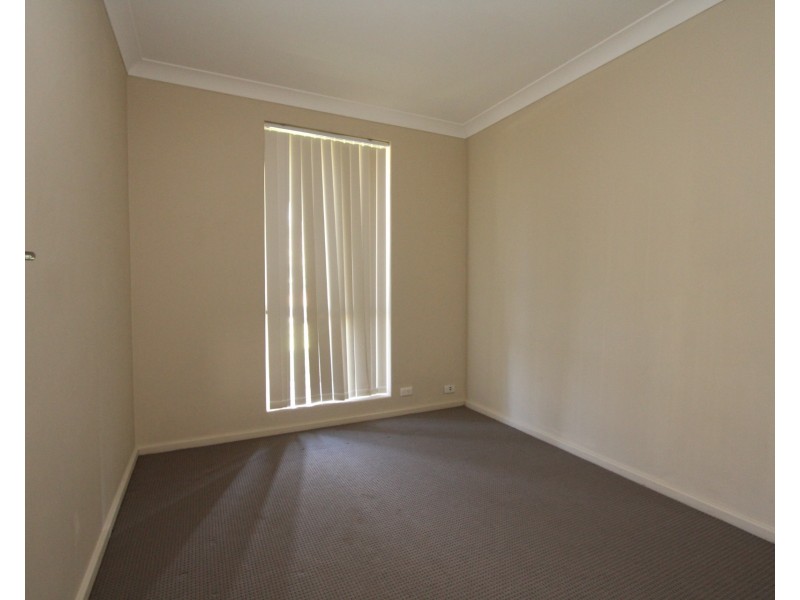 6 Netley Place, Armadale WA 6112