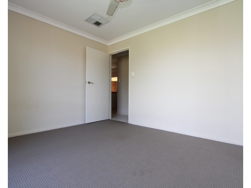 6 Netley Place, Armadale WA 6112