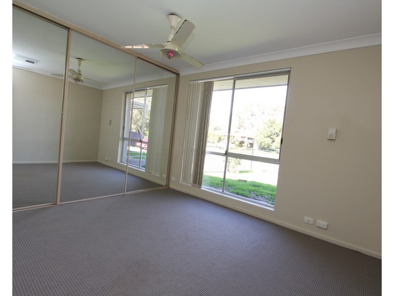 6 Netley Place, Armadale WA 6112