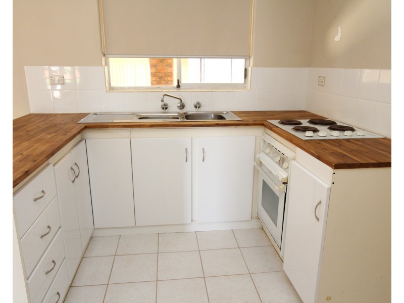 6 Netley Place, Armadale WA 6112