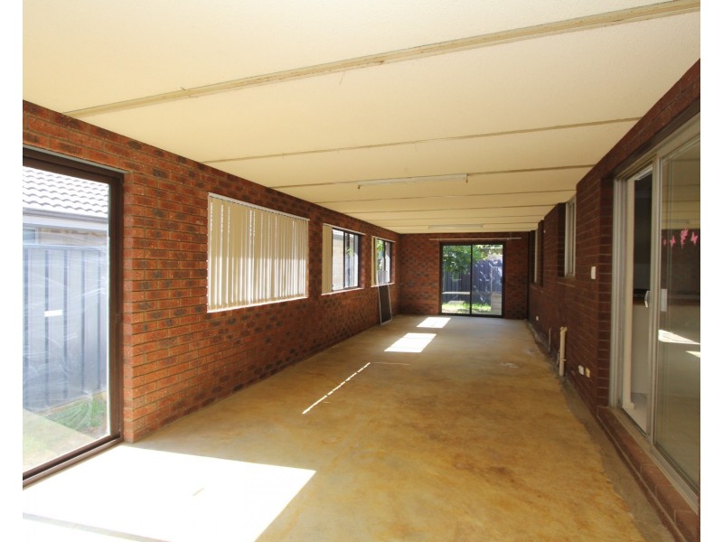 6 Netley Place, Armadale WA 6112