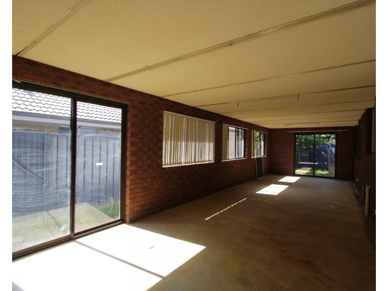 6 Netley Place, Armadale WA 6112