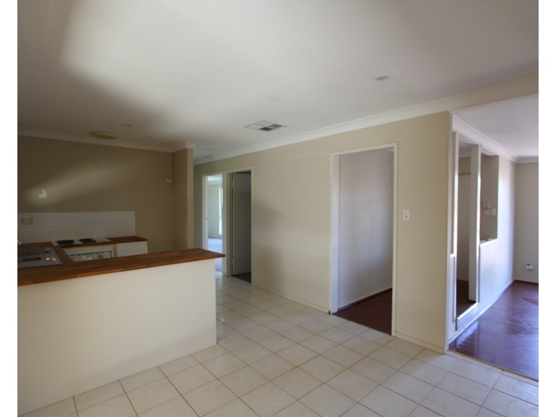 6 Netley Place, Armadale WA 6112