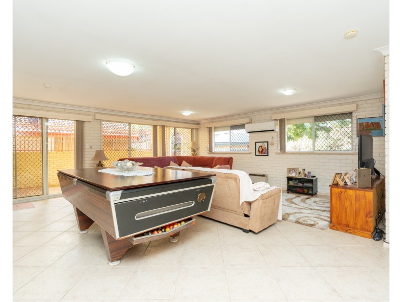 4 Kalangedy Drive, Riverton WA 6148