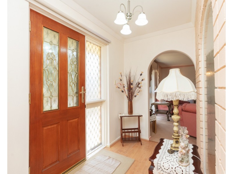 4 Kalangedy Drive, Riverton WA 6148