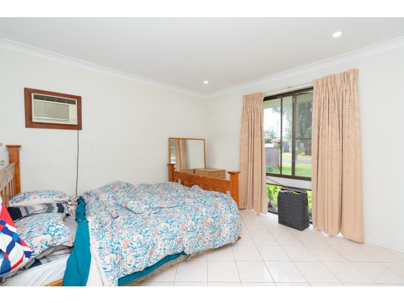 20 Warrina Place, Armadale WA 6112
