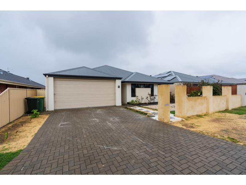 358 Westfield Road, Seville Grove WA 6112