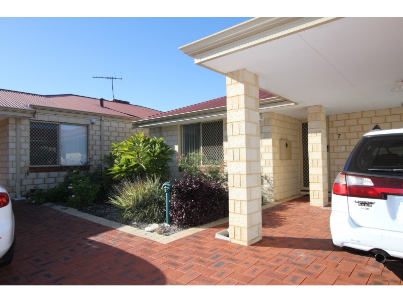 7/308 Streich Avenue, Armadale WA 6112