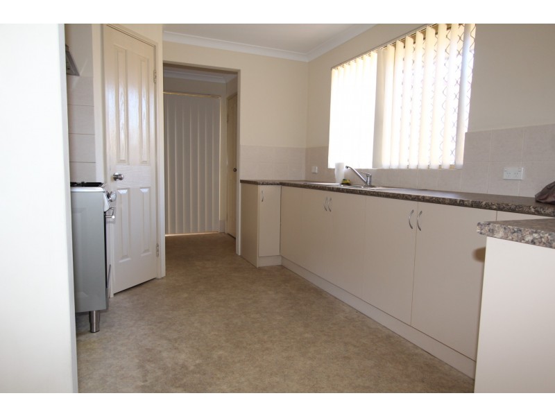 7/308 Streich Avenue, Armadale WA 6112
