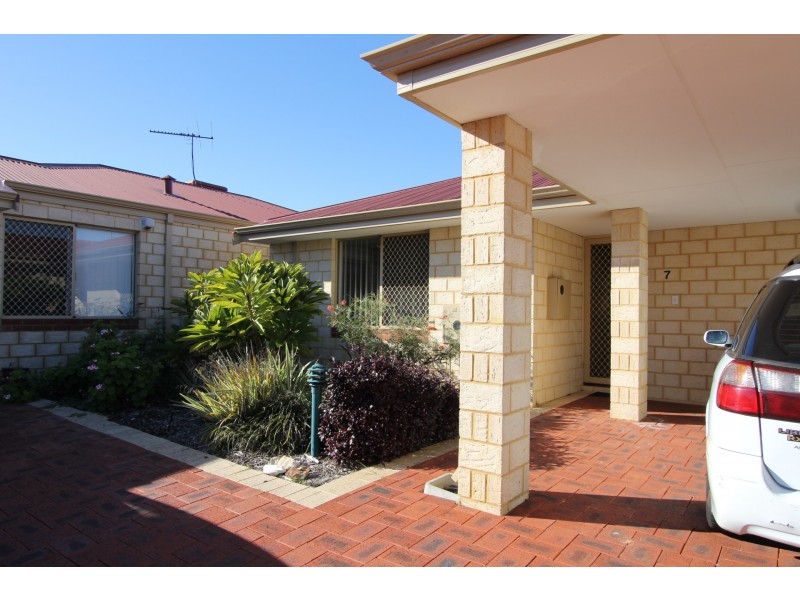 7/308 Streich Avenue, Armadale WA 6112
