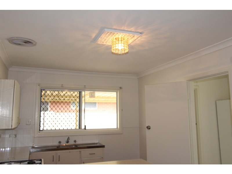 5 Gribble Avenue, Armadale WA 6112