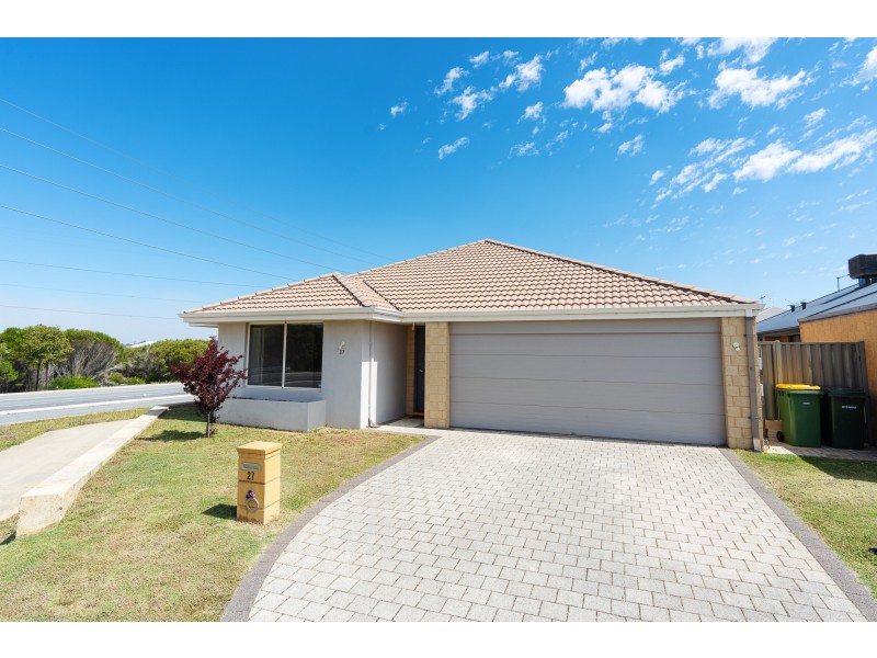 27 Chatham Way, Harrisdale WA 6112