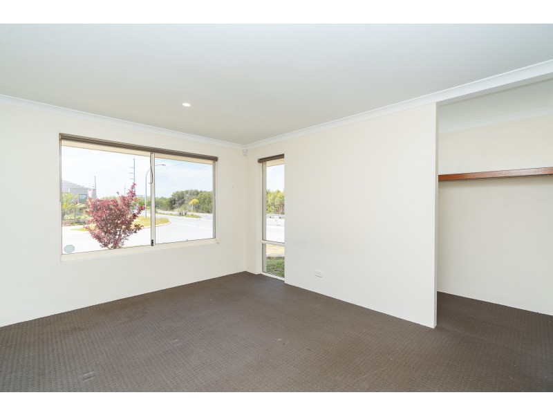 27 Chatham Way, Harrisdale WA 6112