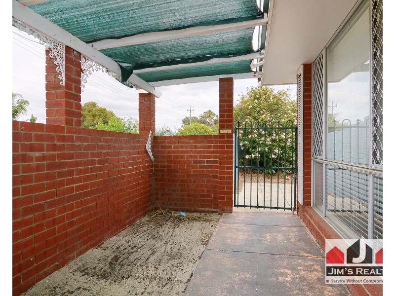 113 Girraween Street, Armadale WA 6112