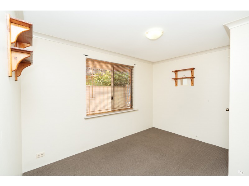 1/24 Tribute Street West, Shelley WA 6148