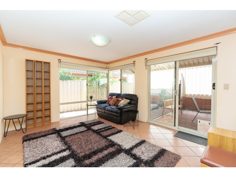 1/24 Tribute Street West, Shelley WA 6148