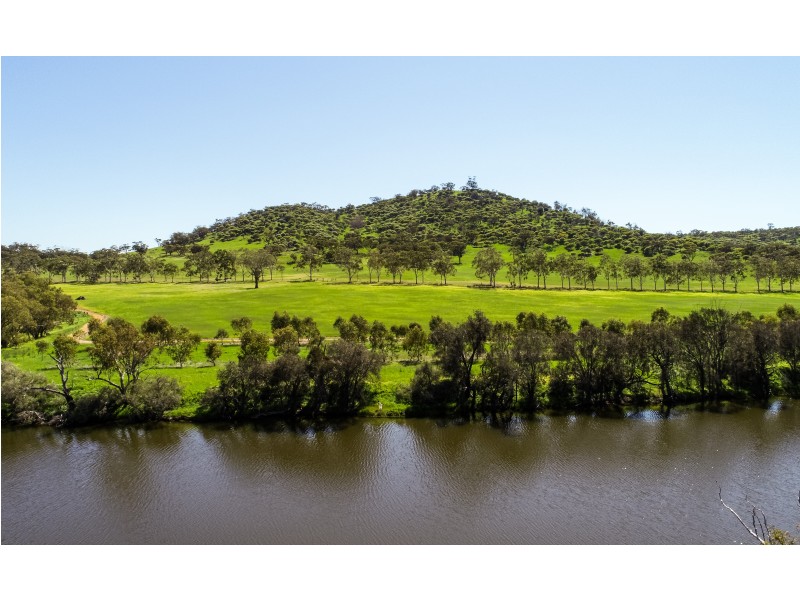 101 Campbell Chase, Dumbarton WA 6566