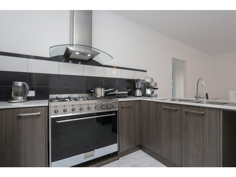 67 Lomond Way, Seville Grove WA 6112