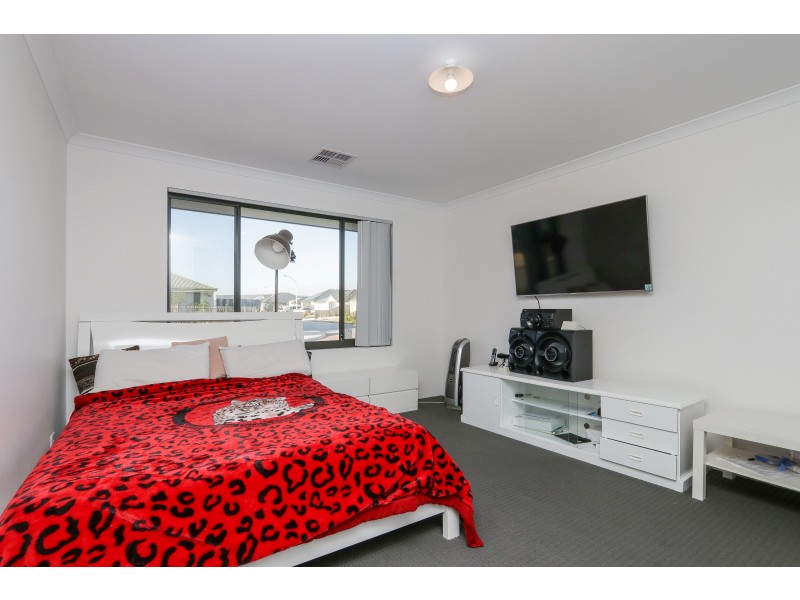 67 Lomond Way, Seville Grove WA 6112