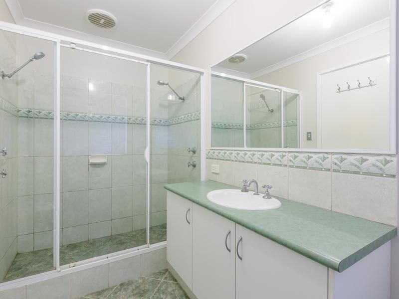 90 Poad Street, Champion Lakes WA 6111