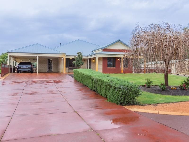 90 Poad Street, Champion Lakes WA 6111