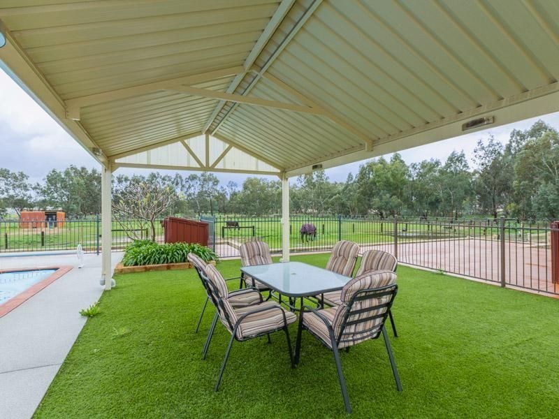 90 Poad Street, Champion Lakes WA 6111