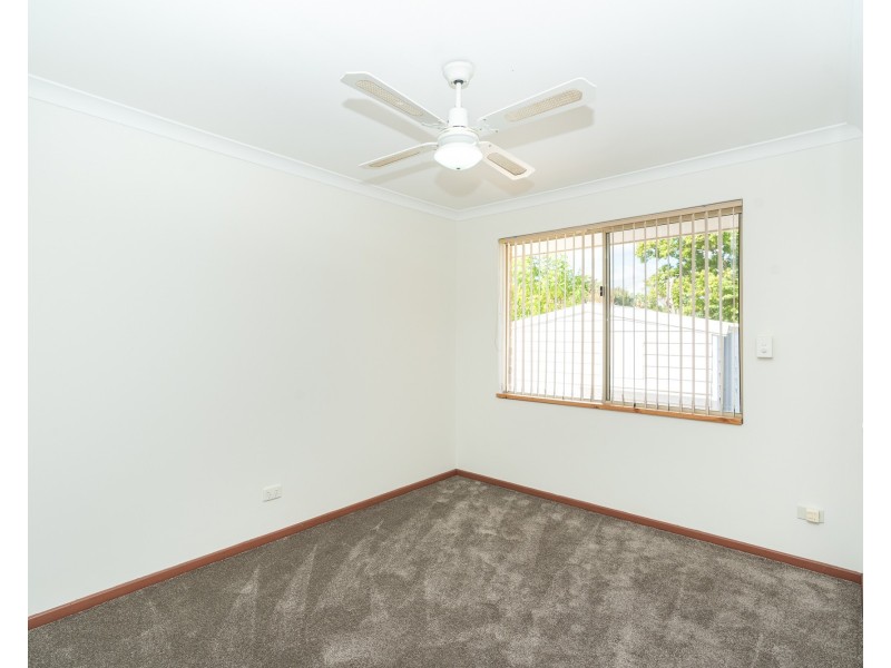 8 Coolie Street, Huntingdale WA 6110