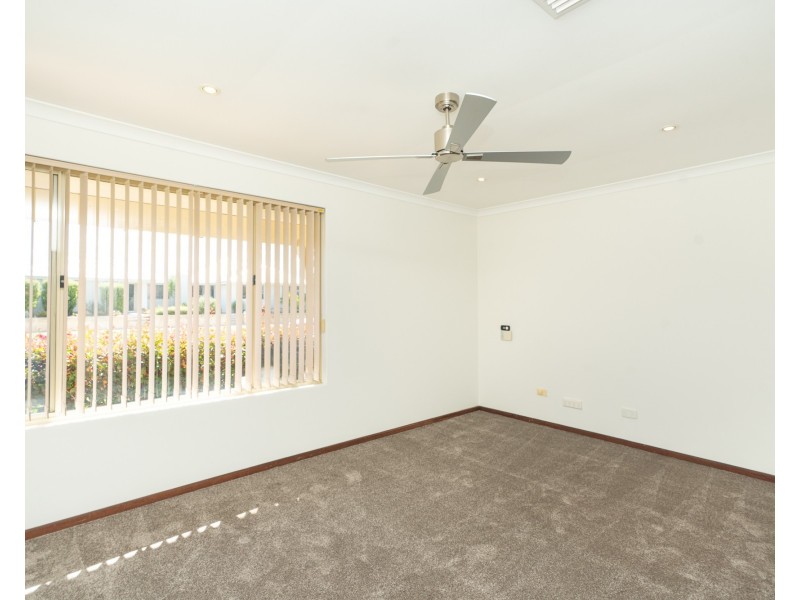 8 Coolie Street, Huntingdale WA 6110