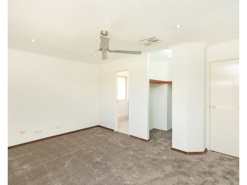 8 Coolie Street, Huntingdale WA 6110