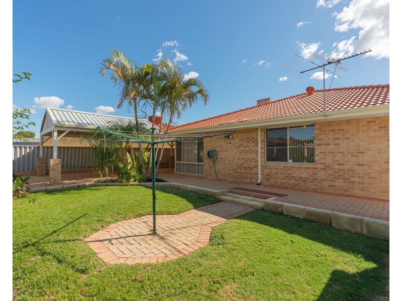 8 Coolie Street, Huntingdale WA 6110