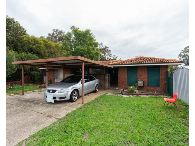 23 Walcha Way, Armadale WA 6112