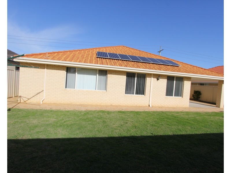 86 Sheffield Road, Wattle Grove WA 6107