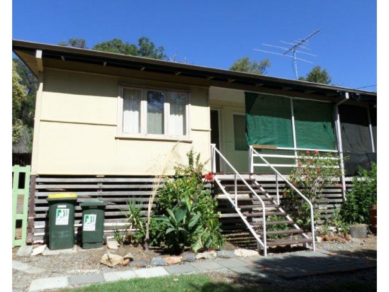 12 Wanliss Street, Jarrahdale WA 6124