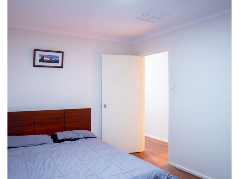 12 Sovereign Place, Forrestfield WA 6058